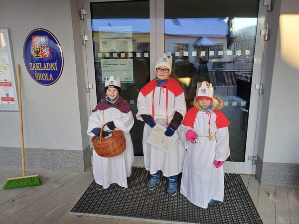 419618380_402788512270217_4493419565513823544_n